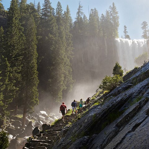 Yosemite Mountaineering School Guided Hikes